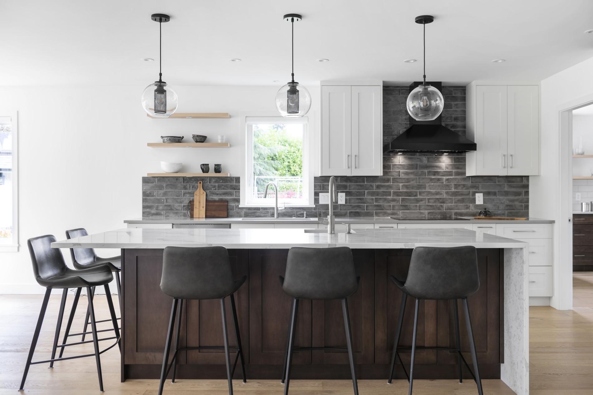 _DSC7515 featured image for card